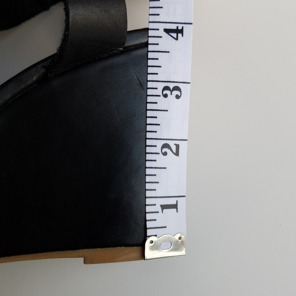 Gap black leather platform wedge sandals - Picture 12 of 12